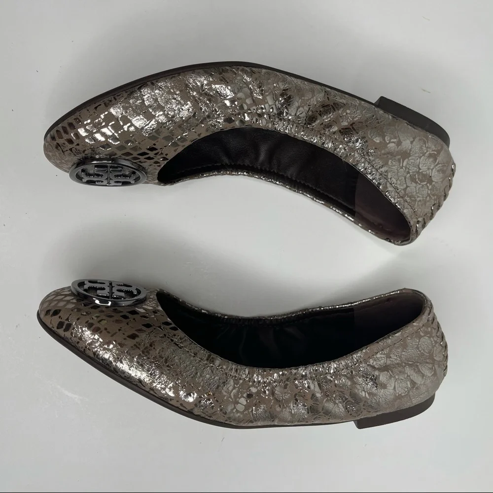 TORY BURCH Heidi Pewter Snake Print Metallic Leather Medallion Ballet Flat Sz 5